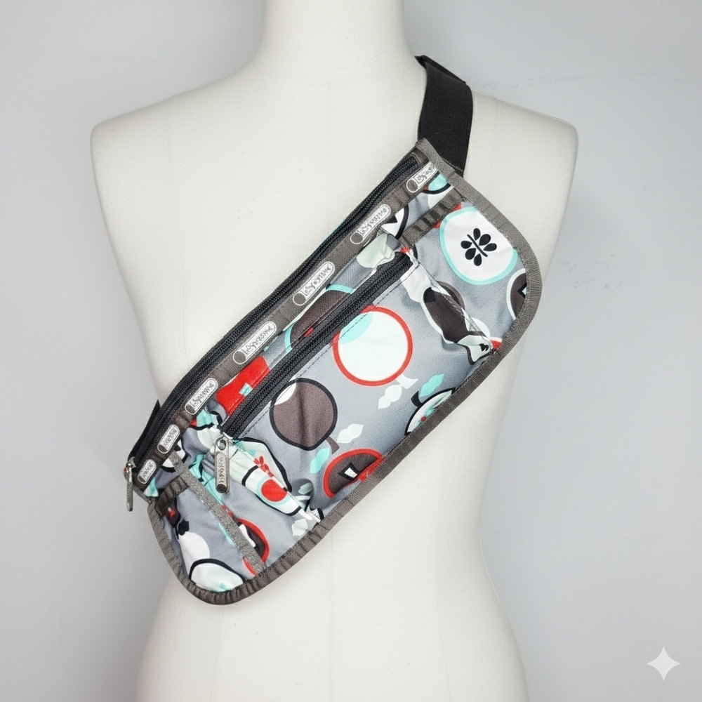 LeSportsac 32-42" Belt Bag Fanny Pack Crossbody Grey Apple Design Zip Pockets